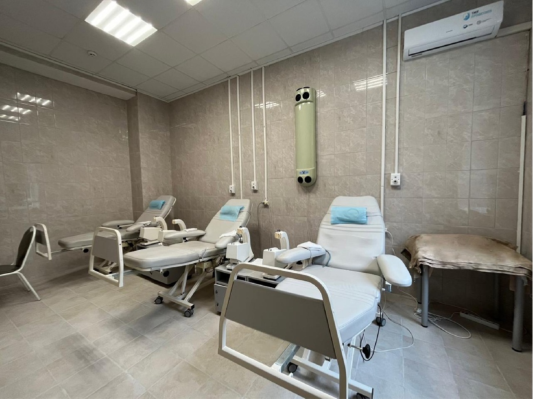 При поддержке ТМХ Профсоюз Коломенского завода и заводских доноров в операционном кабинете станции переливания крови Коломенской областной больницы был проведен капитальный ремонт.