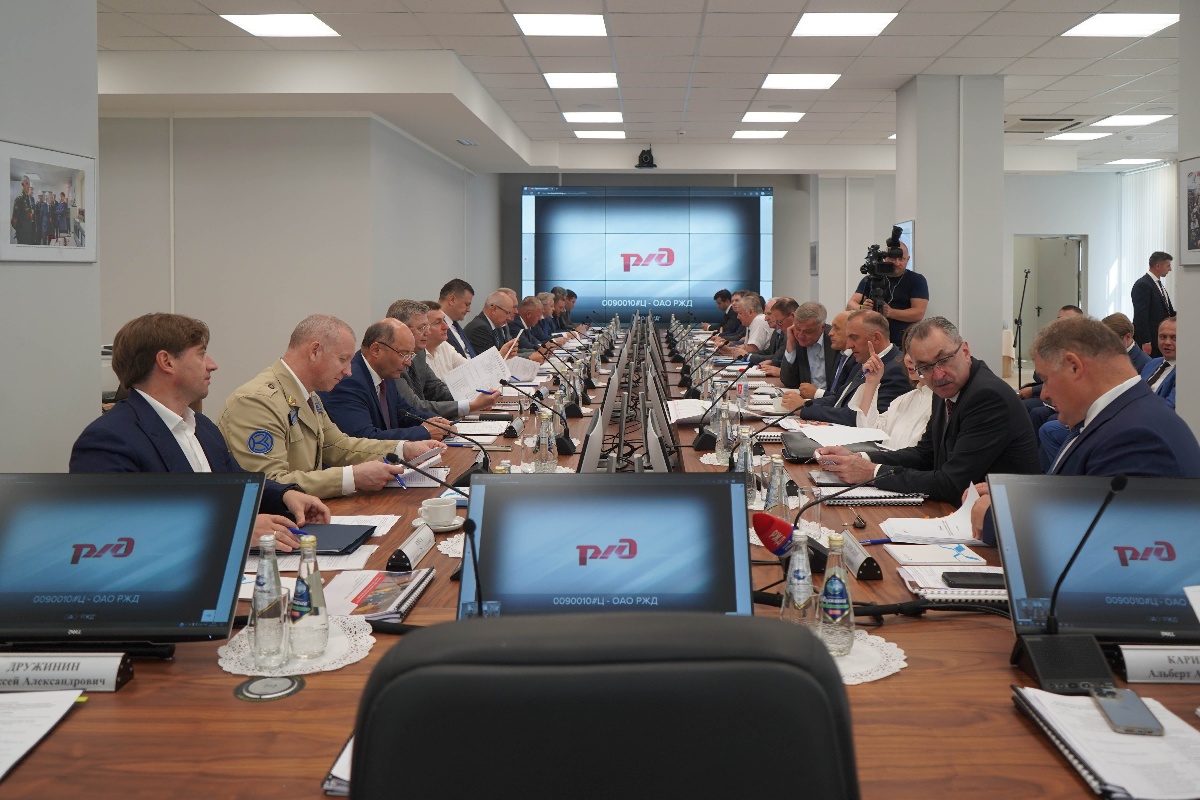 На Коломенском заводе состоялось заседание Совета по взаимодействию ОАО "РЖД" с предприятиями транспортного машиностроения